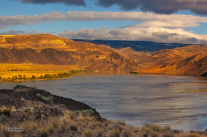 Dawn's Early Light, Columbia River