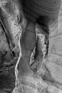 Alcove & Pillar With Striae