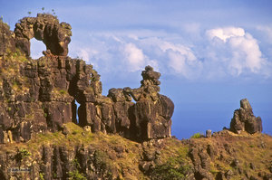 Waipo'o Falls Arch