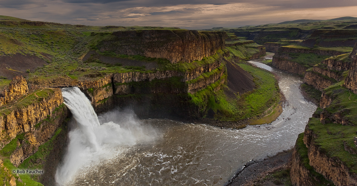 Heavy Spring runnoff reults in a seasonal cataract on the Palouse River. These falls and the canyon downstream are an important...