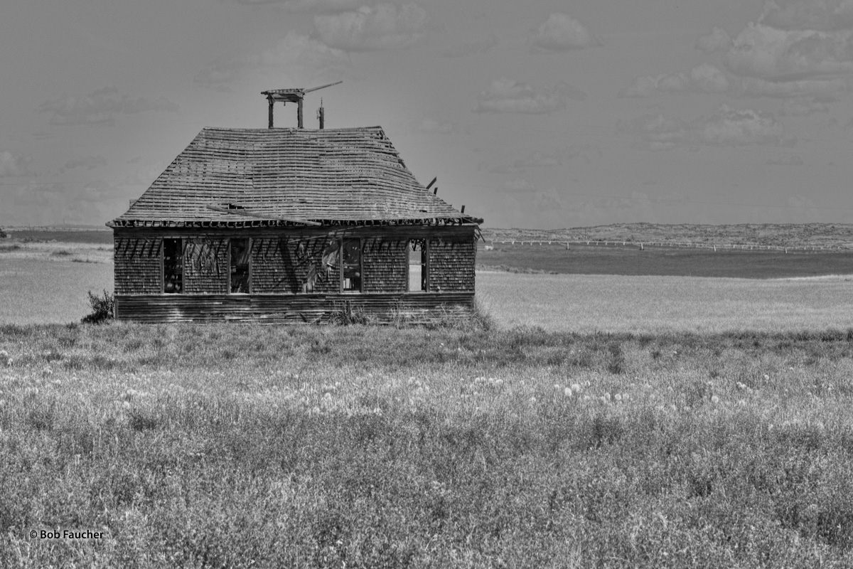 School Is Out Govan is a ghost town with several fascinating abandoned buildings. But the abandoned schoolhouse in this Washington town is...