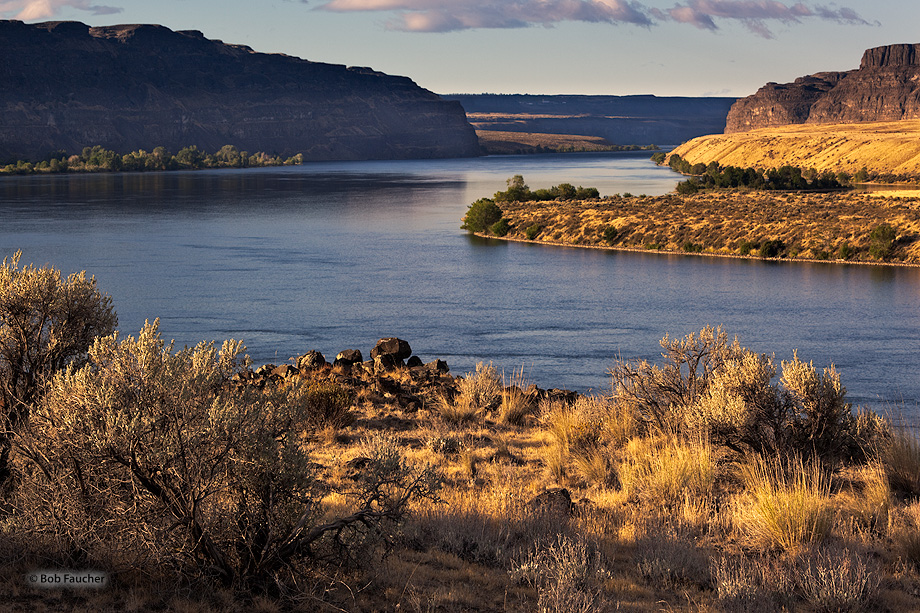 Sunrise, Crescent Bar Upper Columbia River Robert Faucher